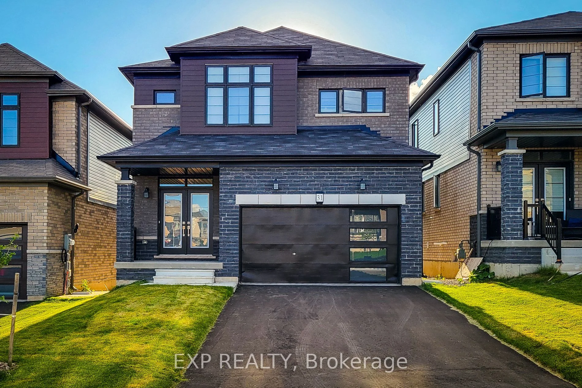 31 Santos Drive, Haldimand, On N3w 0h2