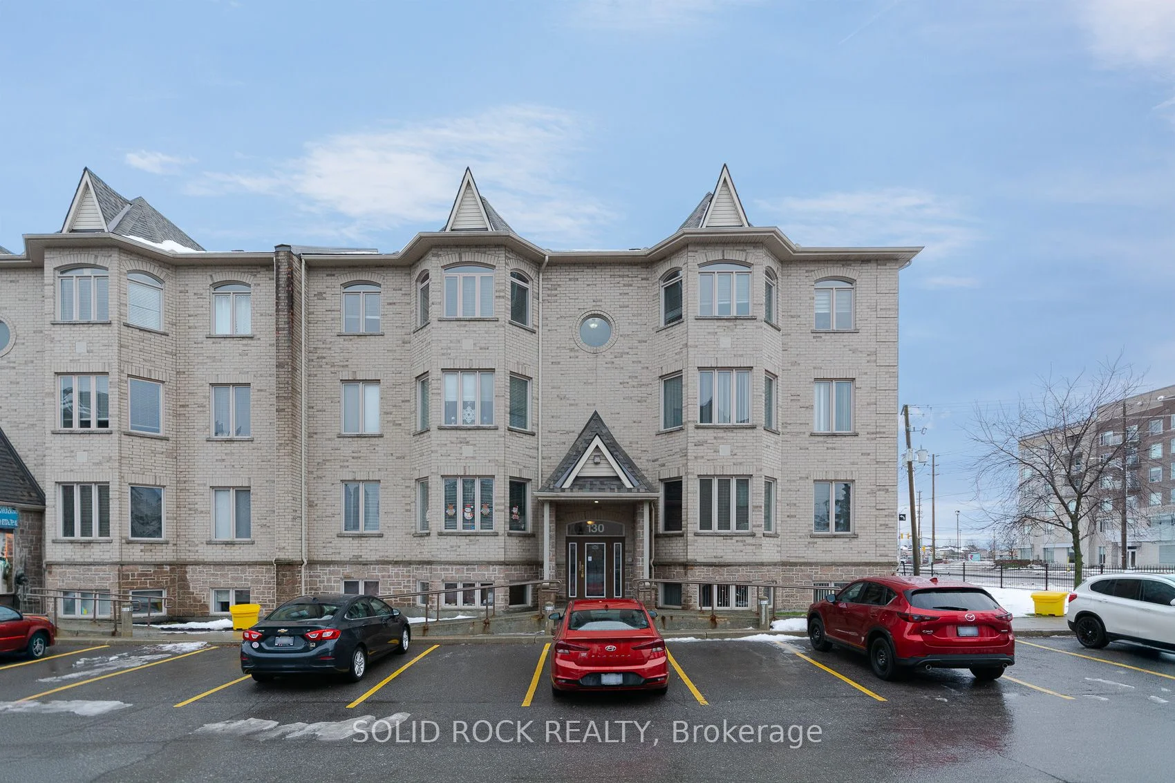 Condo Apartment in Orleans - Cumberland and Area