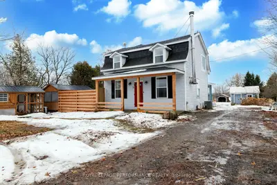 Detached in Hawkesbury