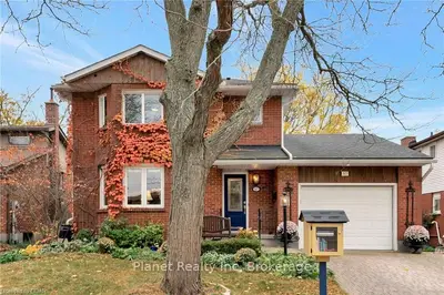Detached in Guelph