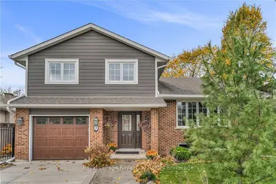 Detached in Guelph