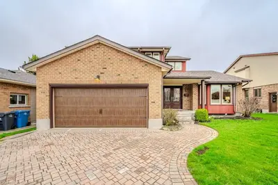 Detached in Guelph