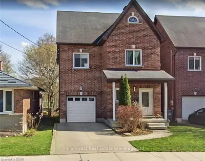 Detached in Guelph