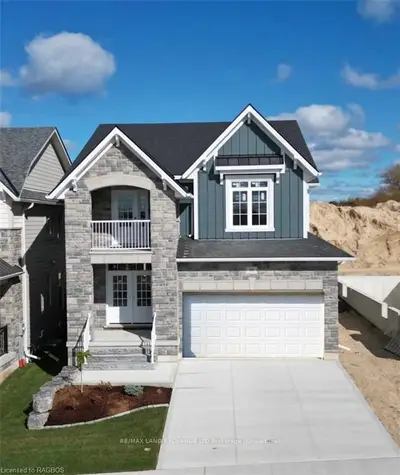 99 Inverness Street N, Kincardine, On N2z 1j4