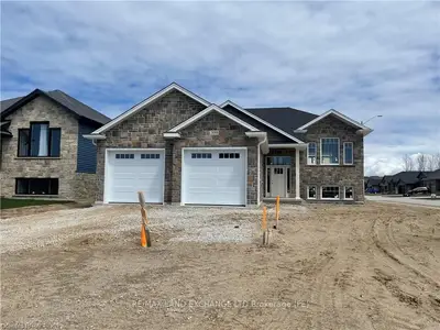 399 Amanda's Way, Saugeen Shores, On N0h 2c3