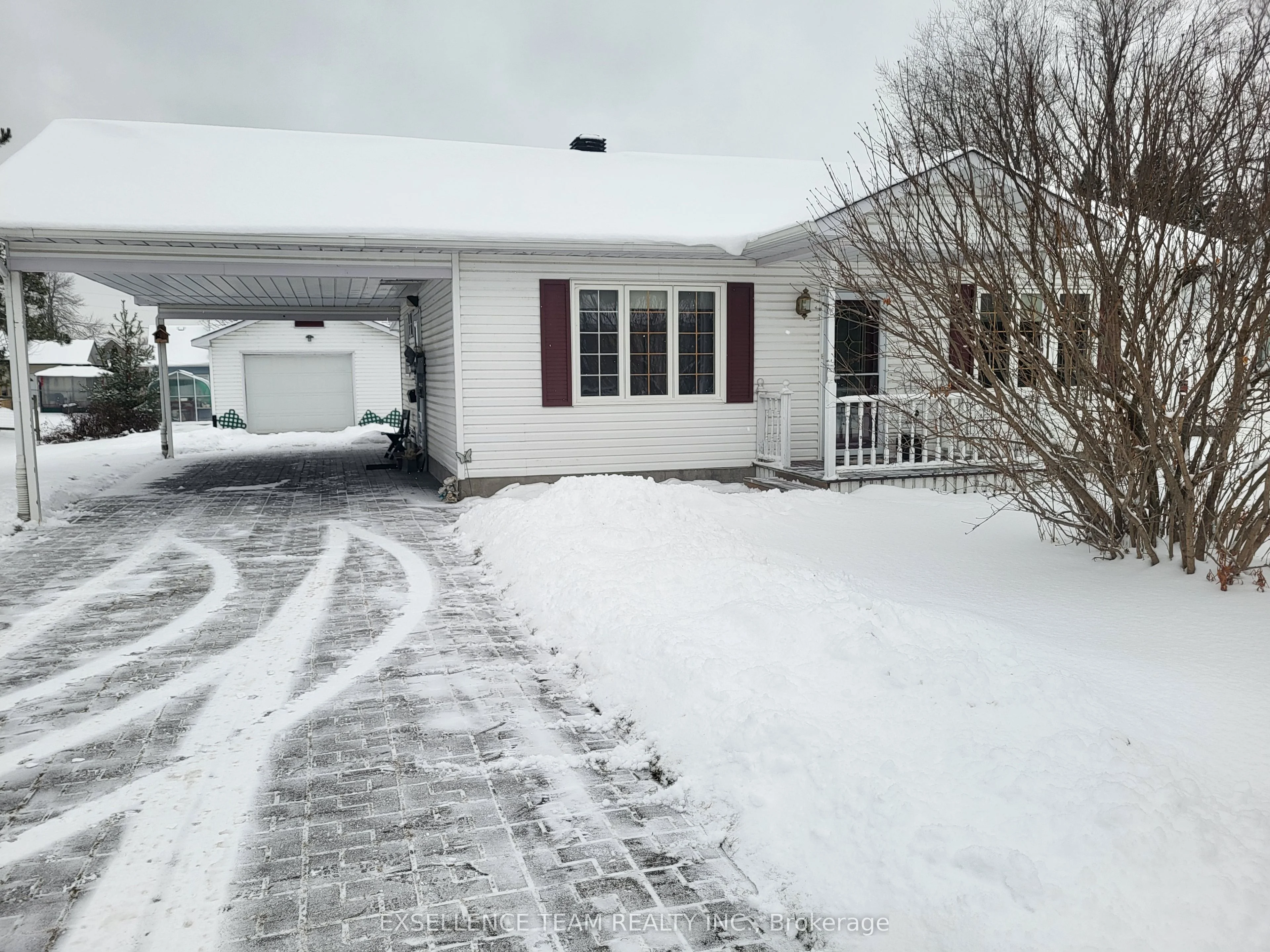 6666 Lawrence Street, South Glengarry, On K6h 5r5