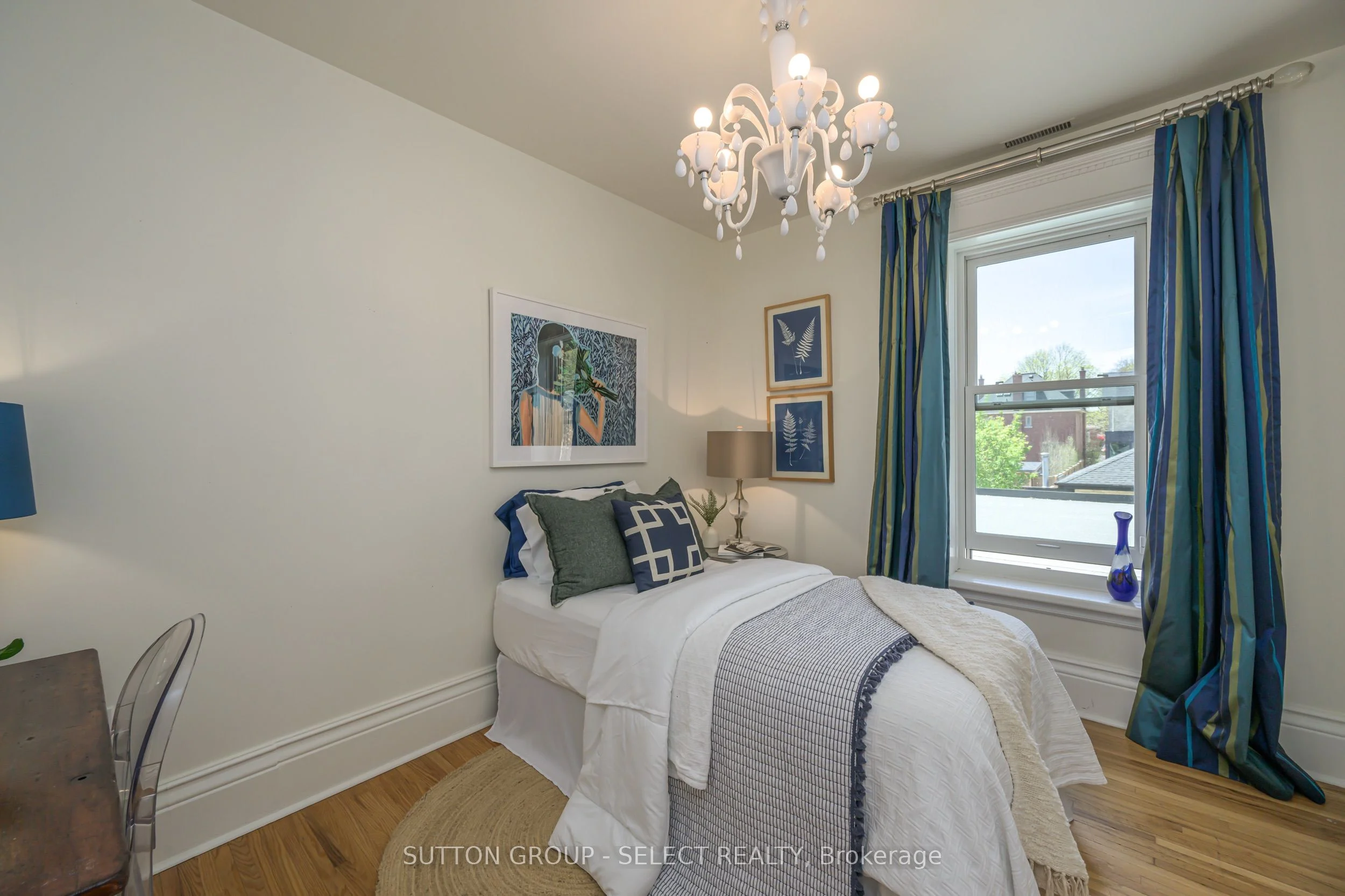 867 Hellmuth Avenue, London East, ON N6A 3T9