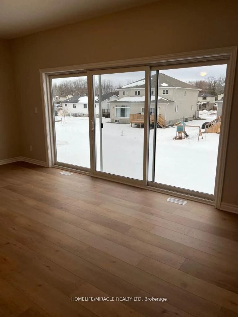 231 Heritage Park Drive, Greater Napanee, ON K7R 0C7