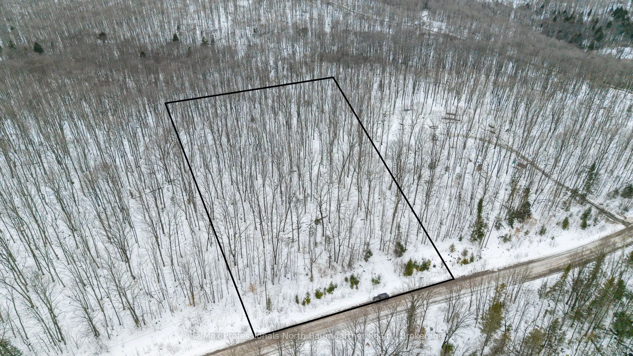 Vacant Land in Dysart et al