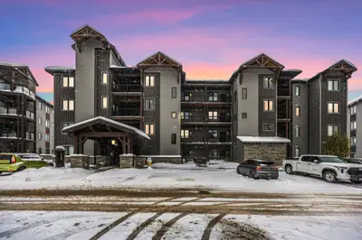 Common Element Condo in Blue Mountains
