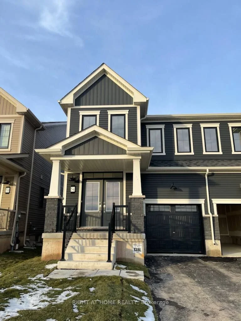 Semi-Detached in Welland