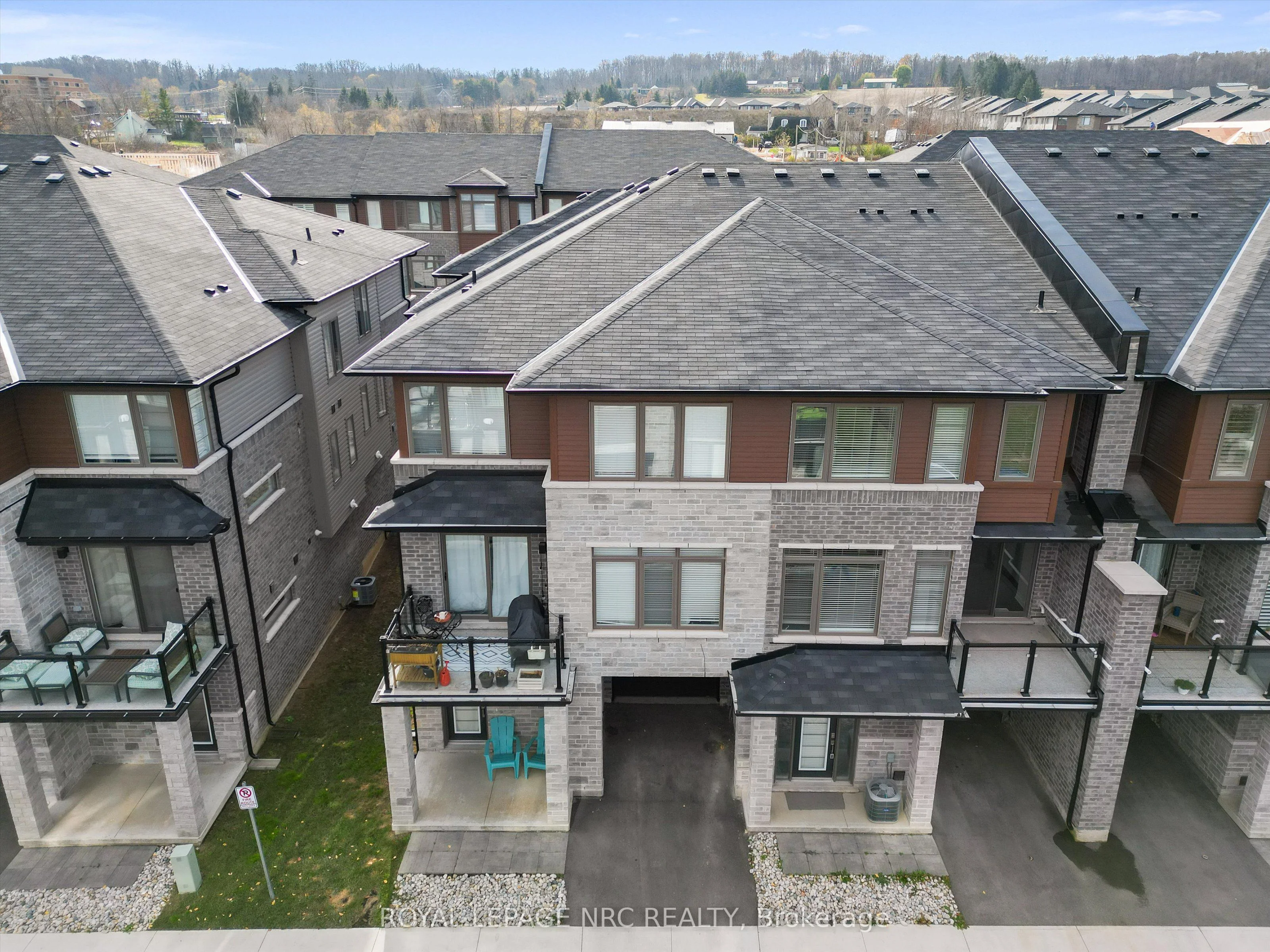 5000 Connor Drive 17, Lincoln, On L3j 0t4