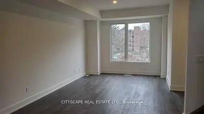 Att/Row/Townhouse in Cambridge