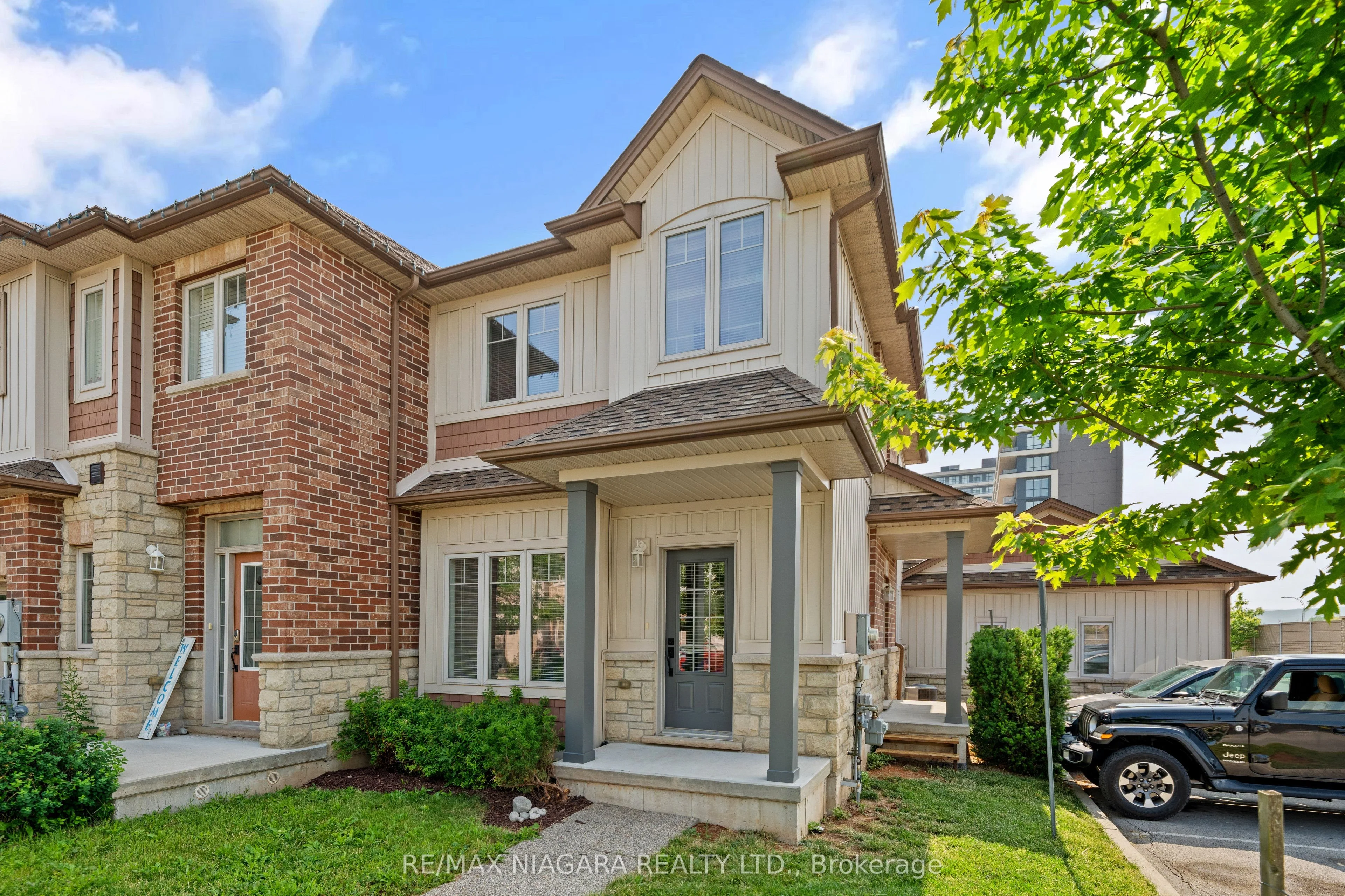 8 Lakelawn Road #44, Grimsby, On L3m 0g1