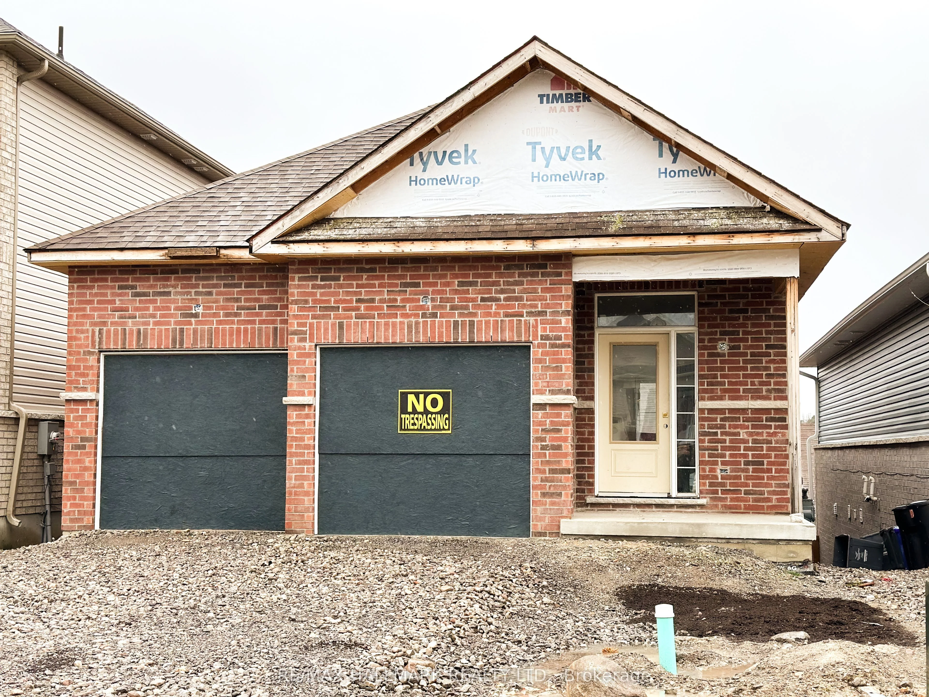 18 Veterans Road, Otonabee-south Monaghan, On K9j 0k2