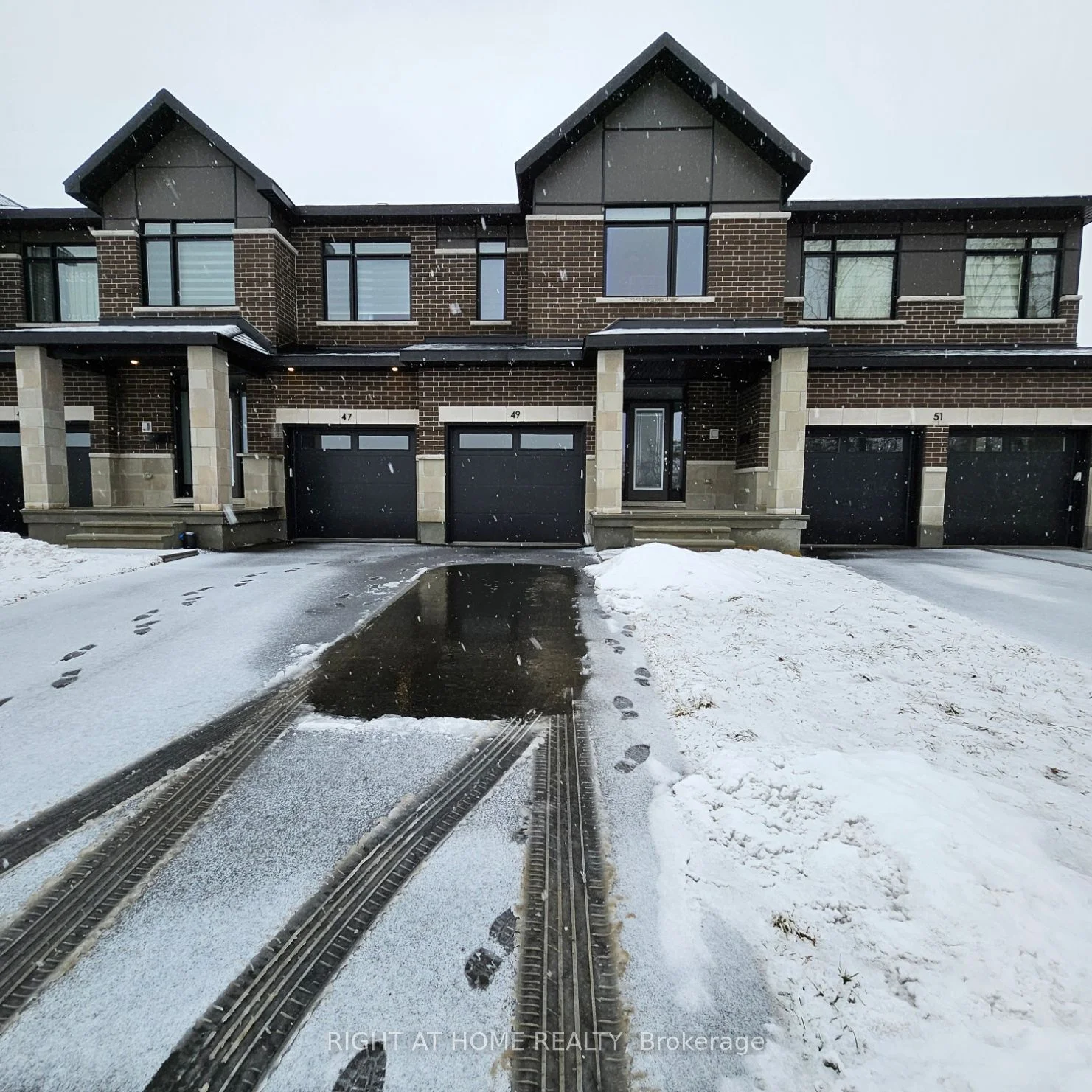49 Moosonee Crescent, Blossom Park - Airport And Area, On K4m 0m1