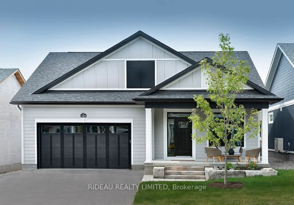 Detached in Westport