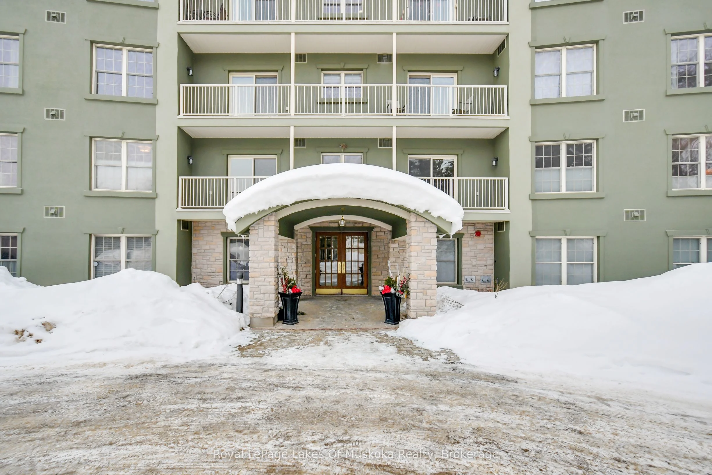 Condo Apartment in Bracebridge