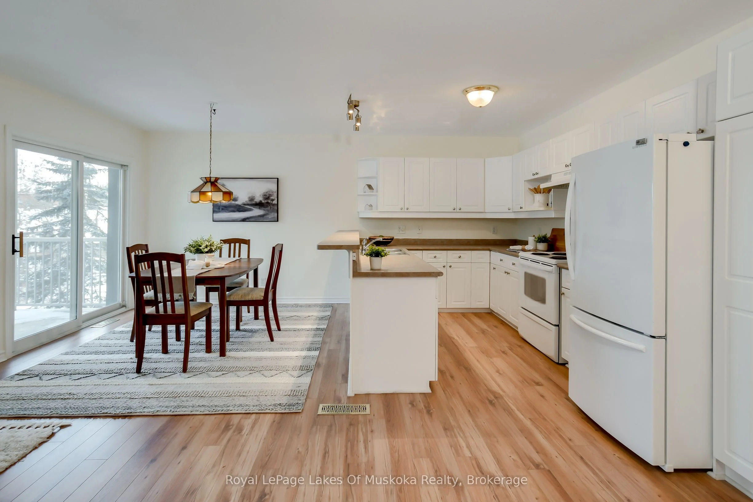 24 Ontario Street 309, Bracebridge, ON P1L 2H5