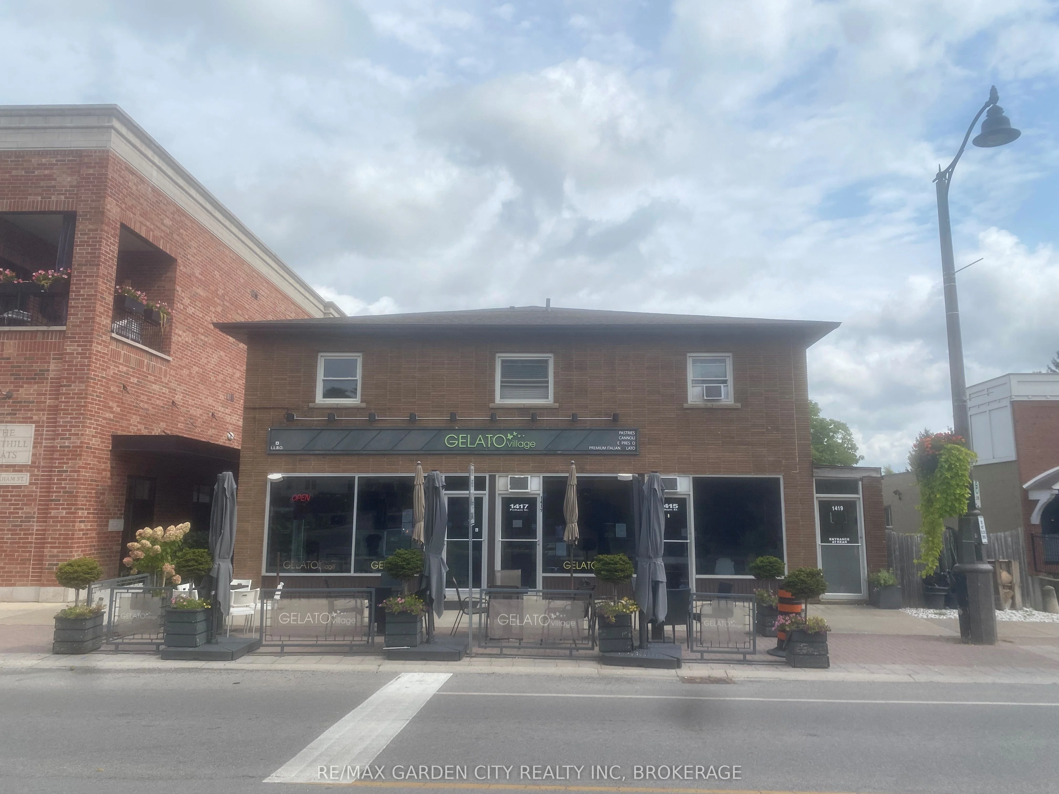 Condo Apartment in Pelham
