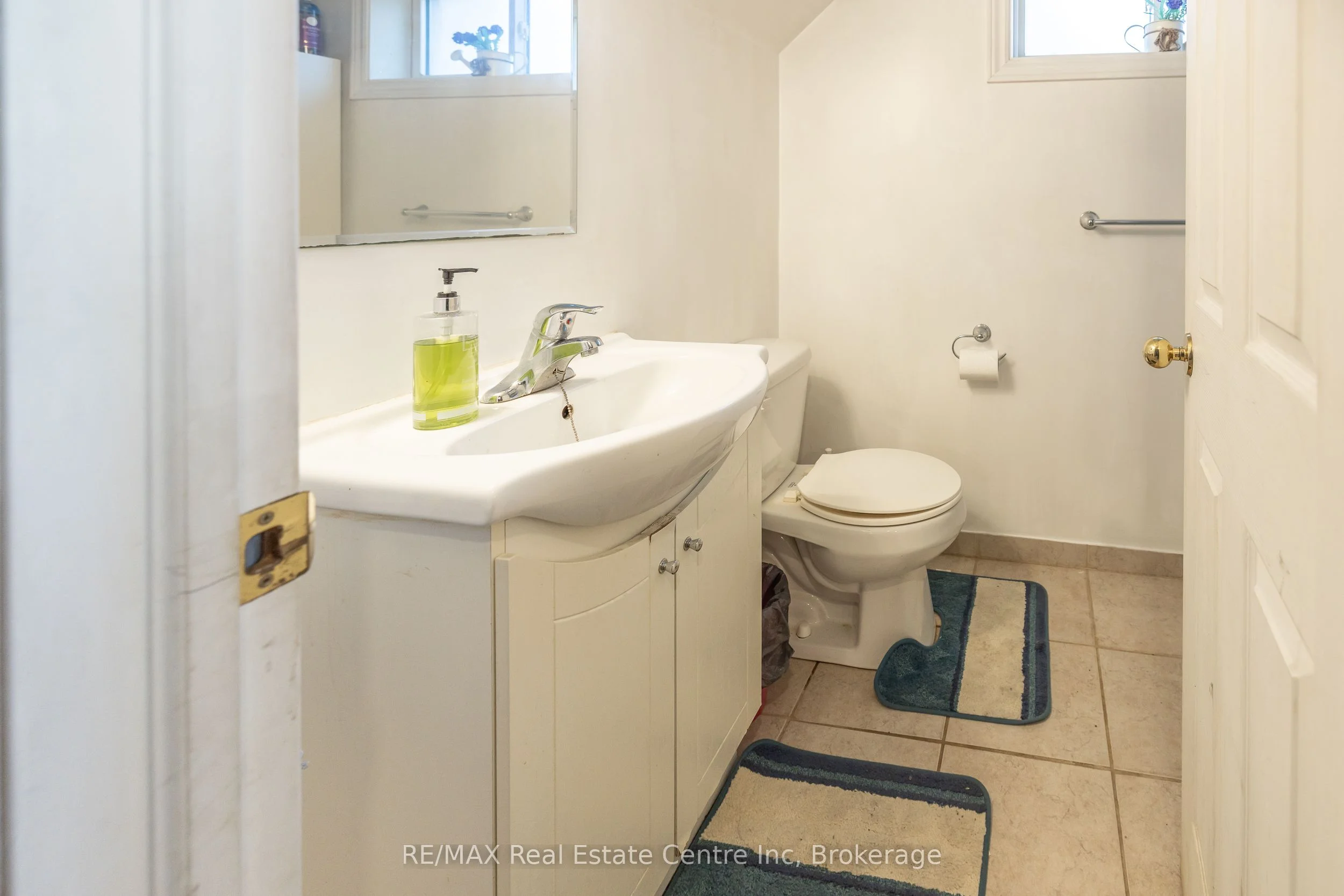 200 Alma Street N, Guelph, ON N1H 5X5