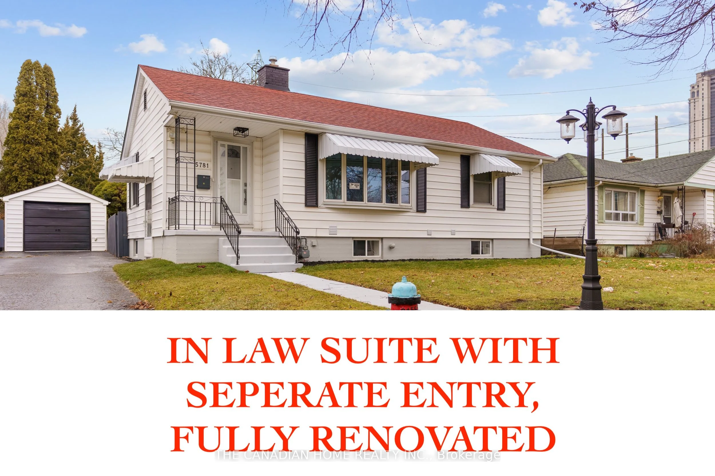 Detached in Niagara Falls