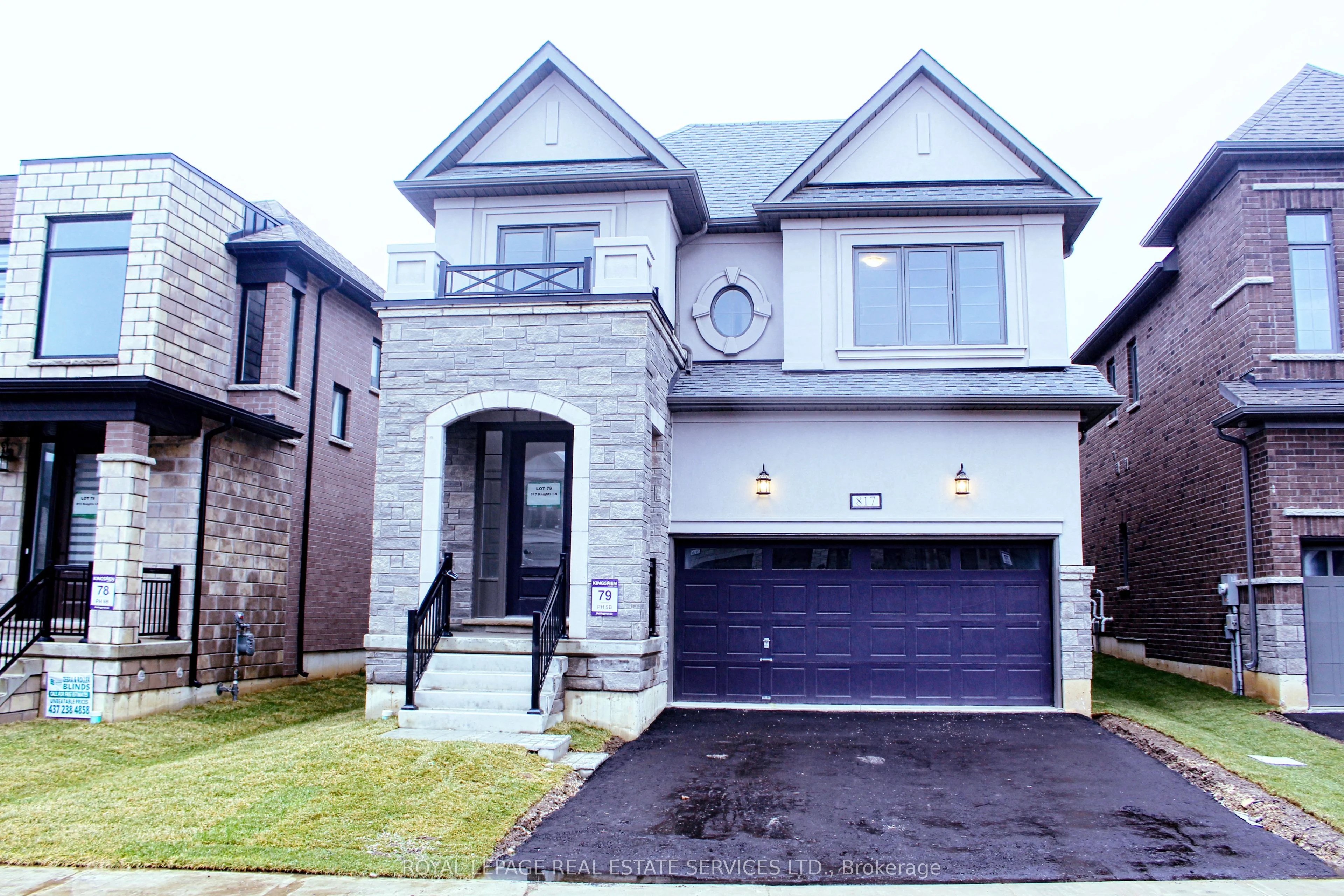 Detached in Woodstock