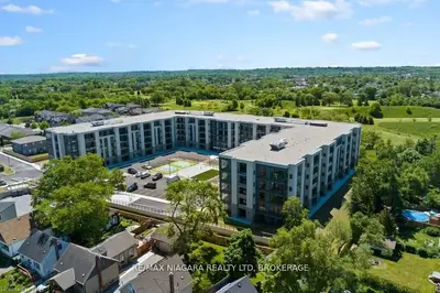 Condo Apartment in St. Catharines