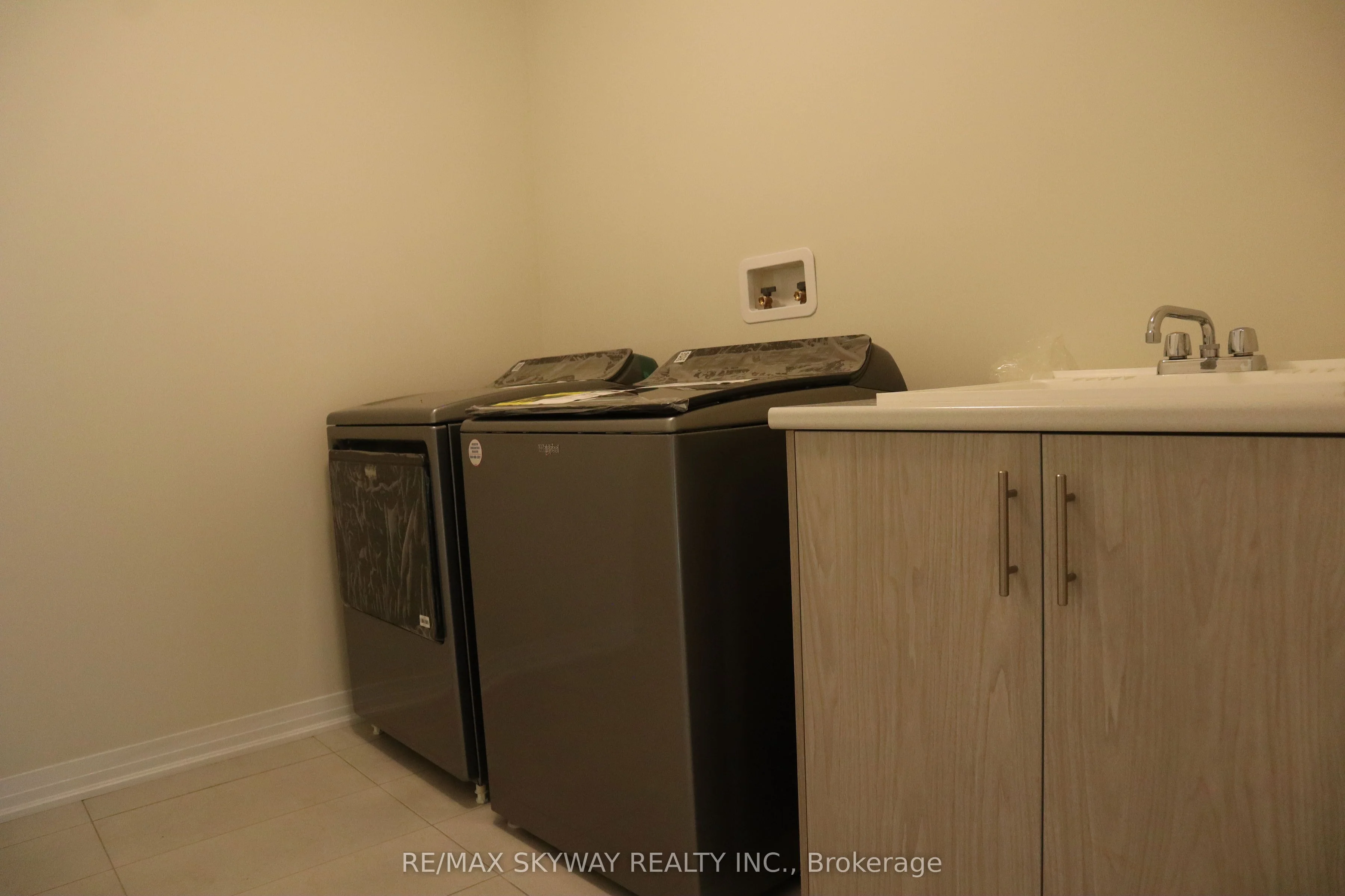 75 Granka Street, Brantford, ON N3T 0B5