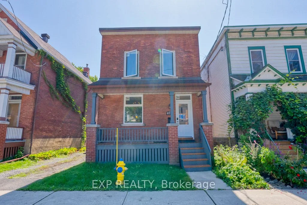 Detached in Ottawa Centre