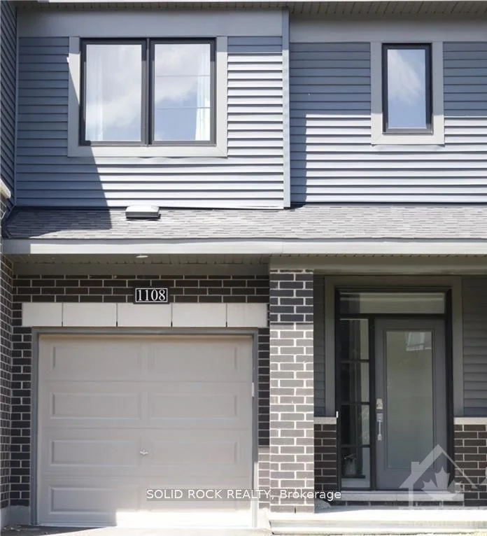 Att/Row/Townhouse in Kanata