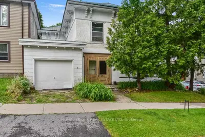 Semi-Detached in Prescott
