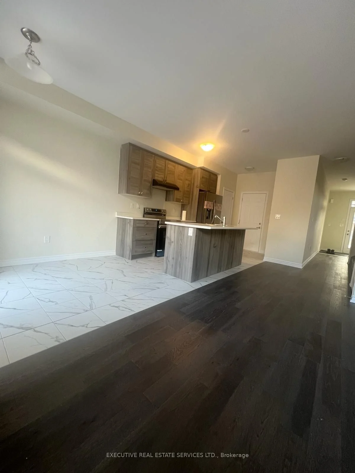 Att/Row/Townhouse in Thorold