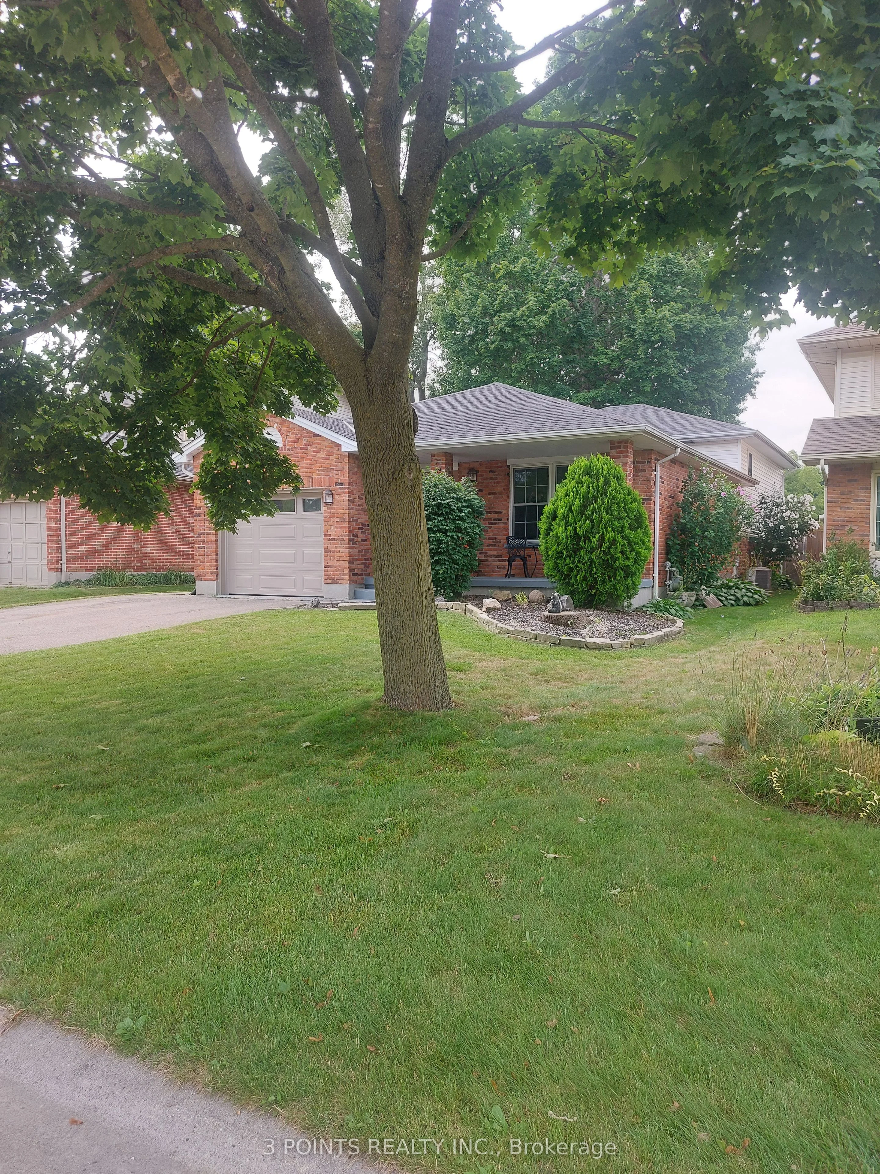 Detached in London East
