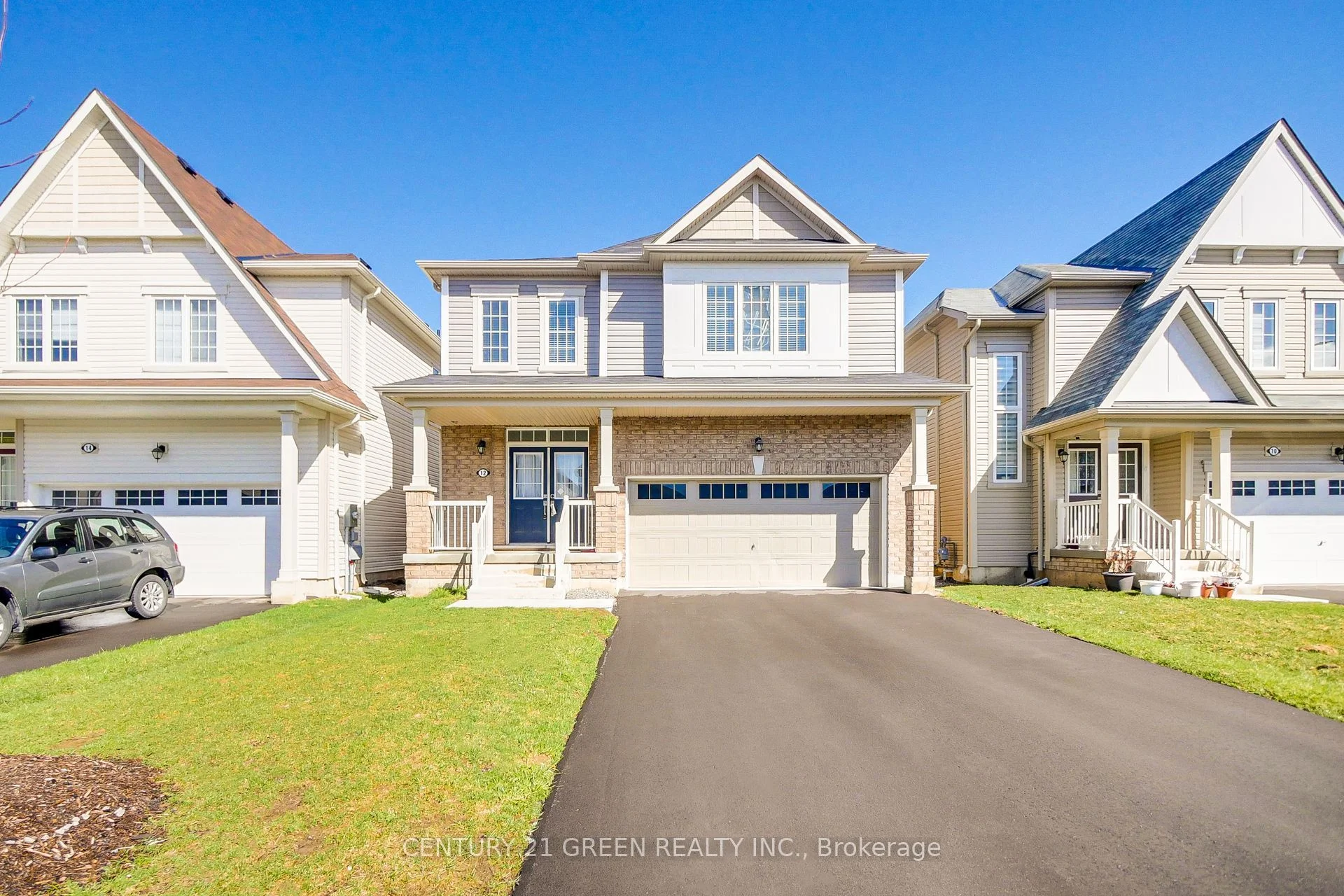 Detached in Thorold