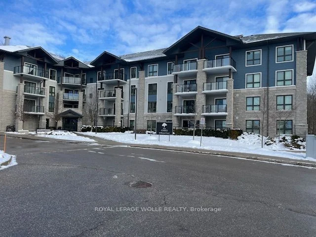 Condo Apartment in Kitchener