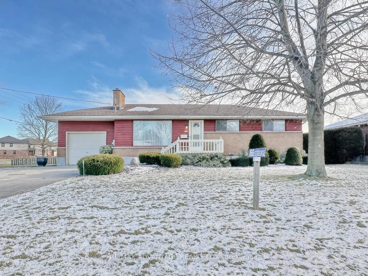 Detached in Central Elgin