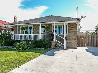 Detached in Hamilton
