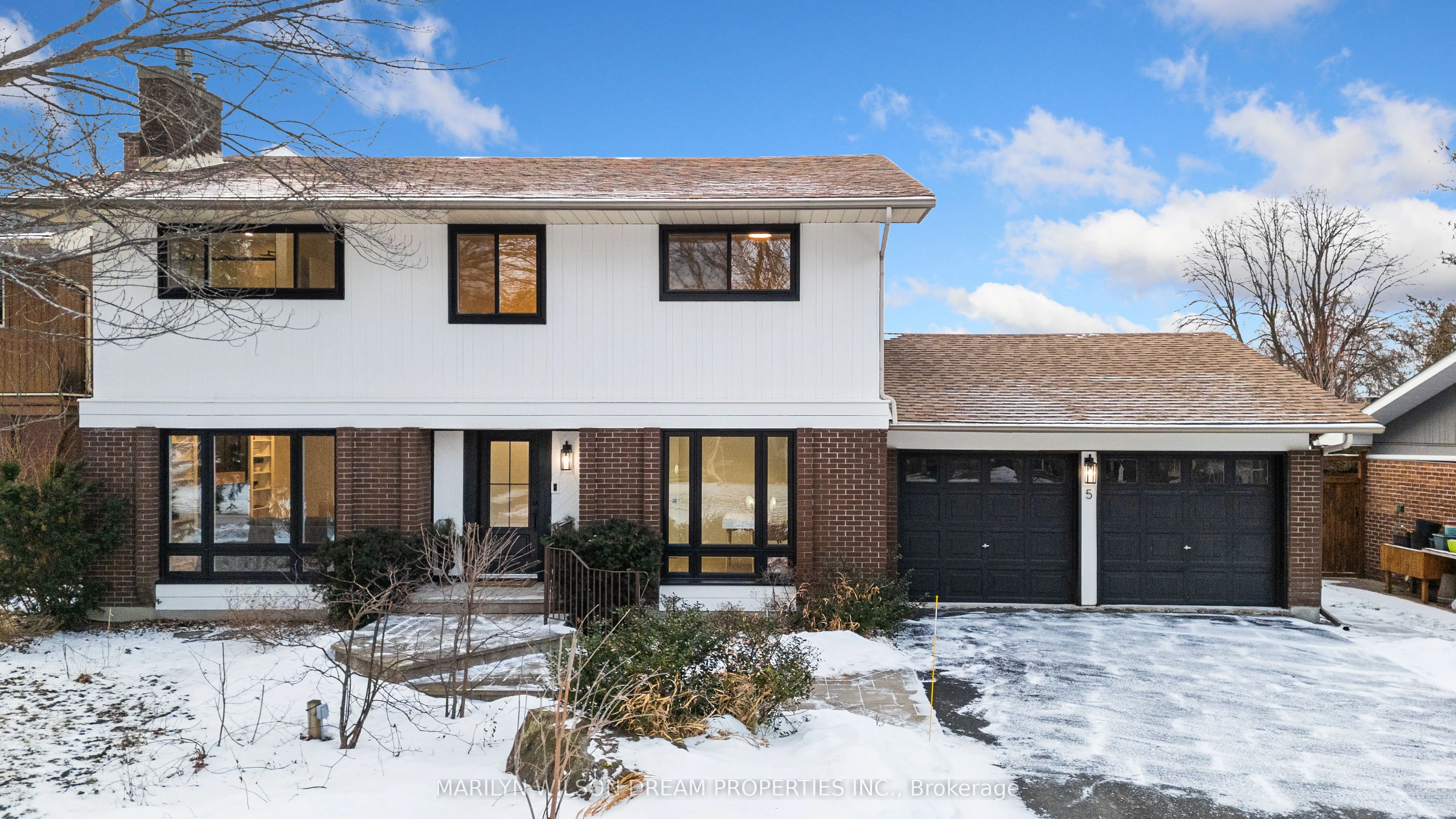 Detached in Kanata