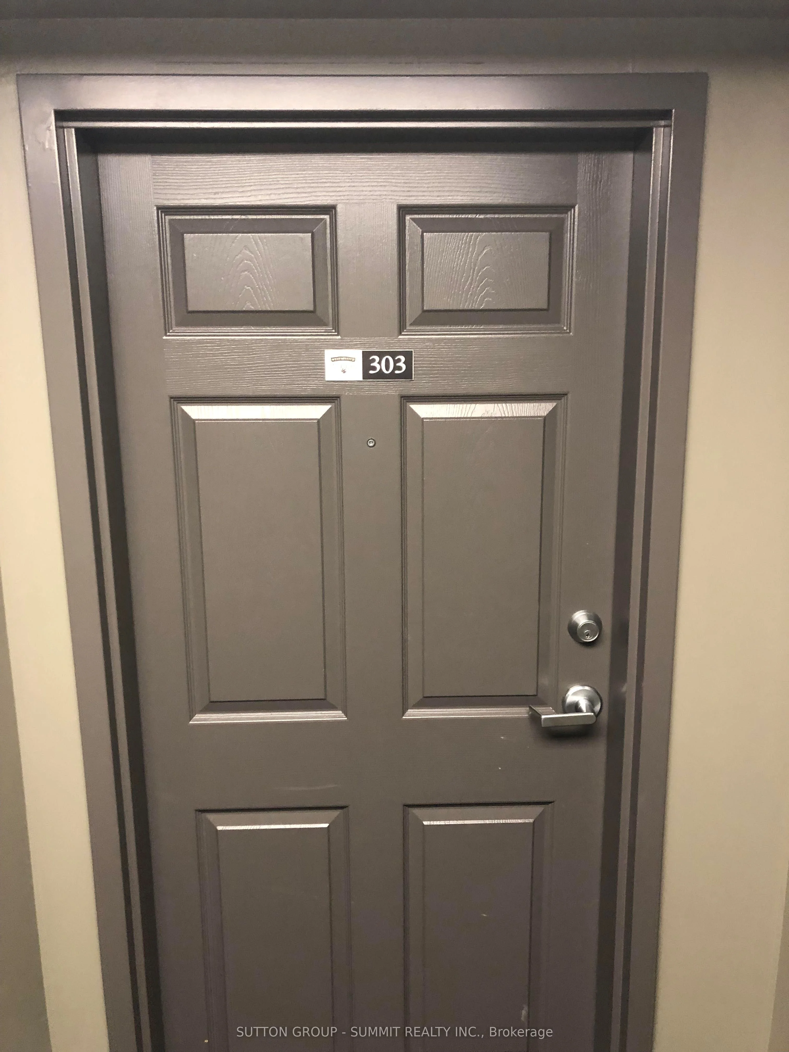 45 Kingsbury Square 303, Guelph, On N1l 0l2