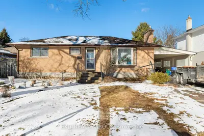 Detached in Belleville