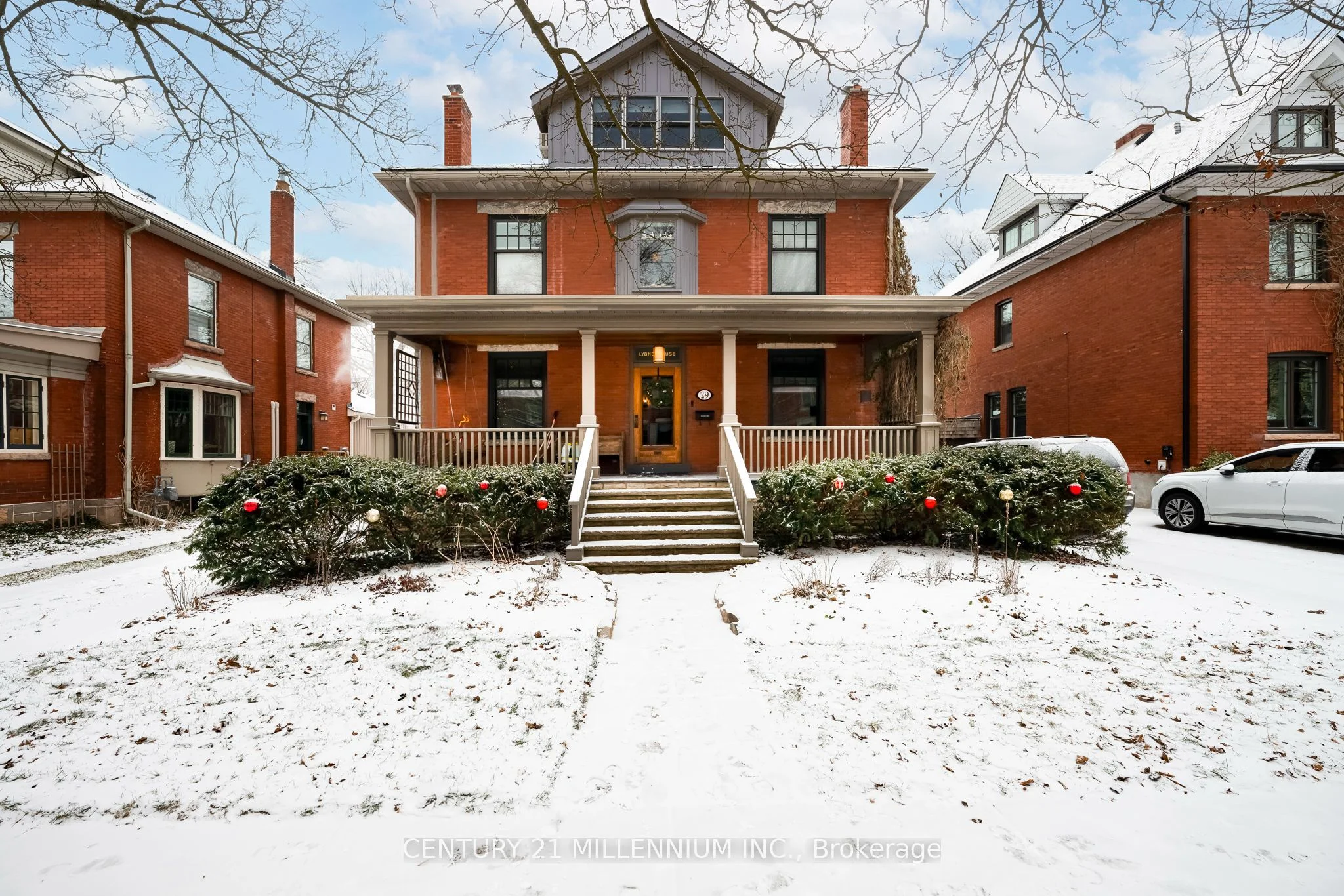 Detached in Guelph