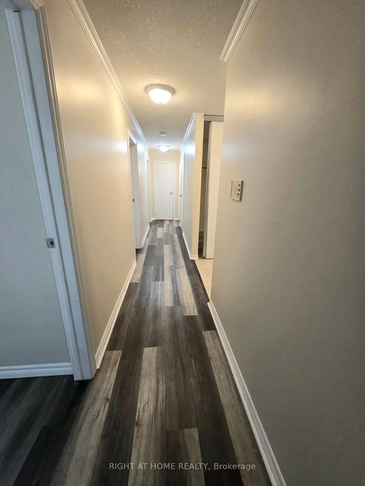 735 Deveron Crescent 115, London South, On N5z 4x8