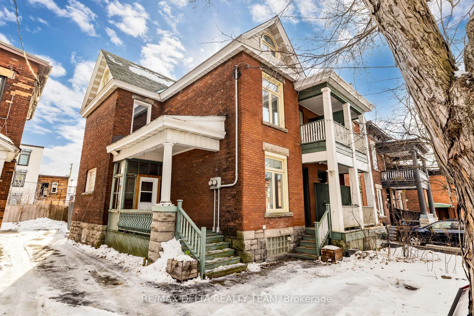 Semi-Detached in West Centre Town