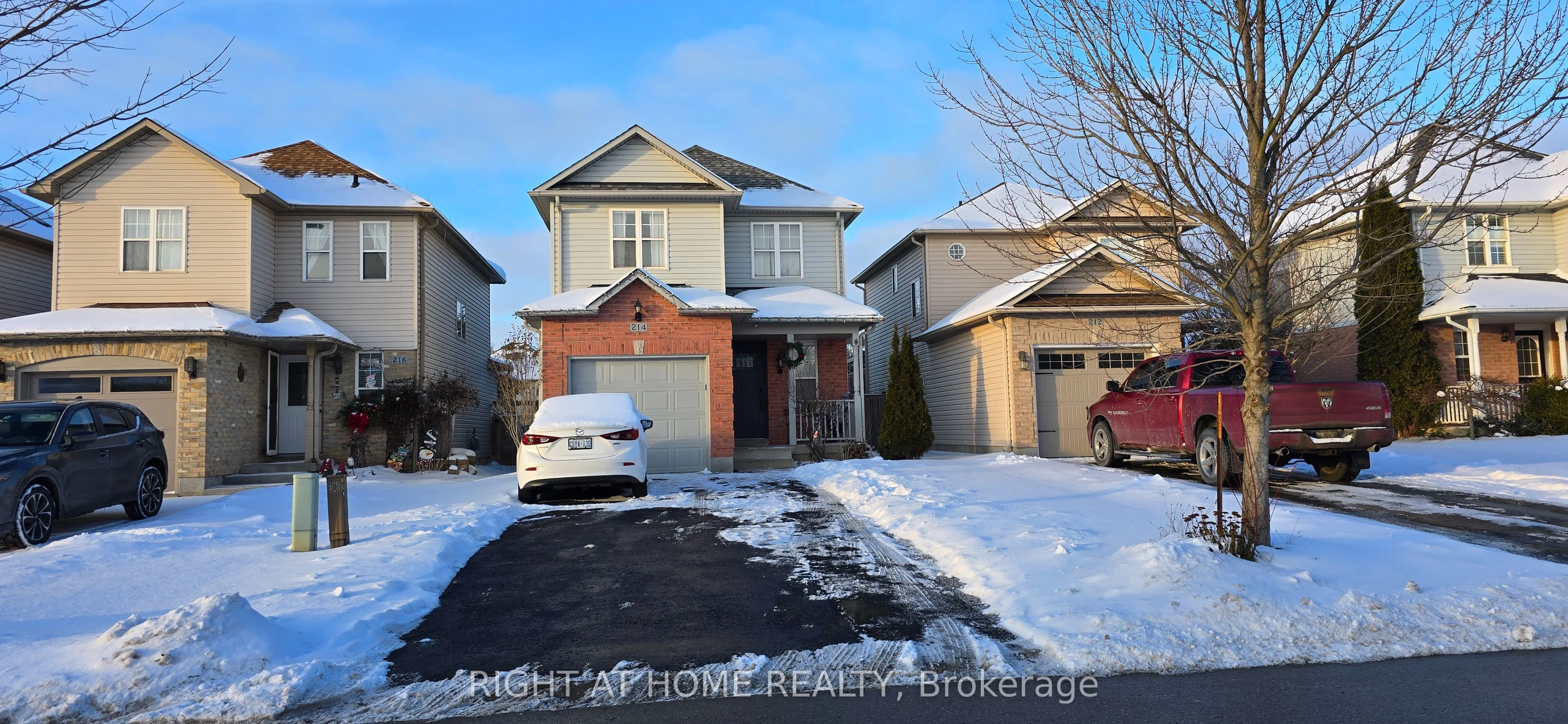 214 Hilltop Drive, North Dumfries, On N0b 1e0