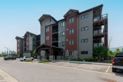 20 Beckwith Lane 207, Blue Mountains, On L9y 3b6