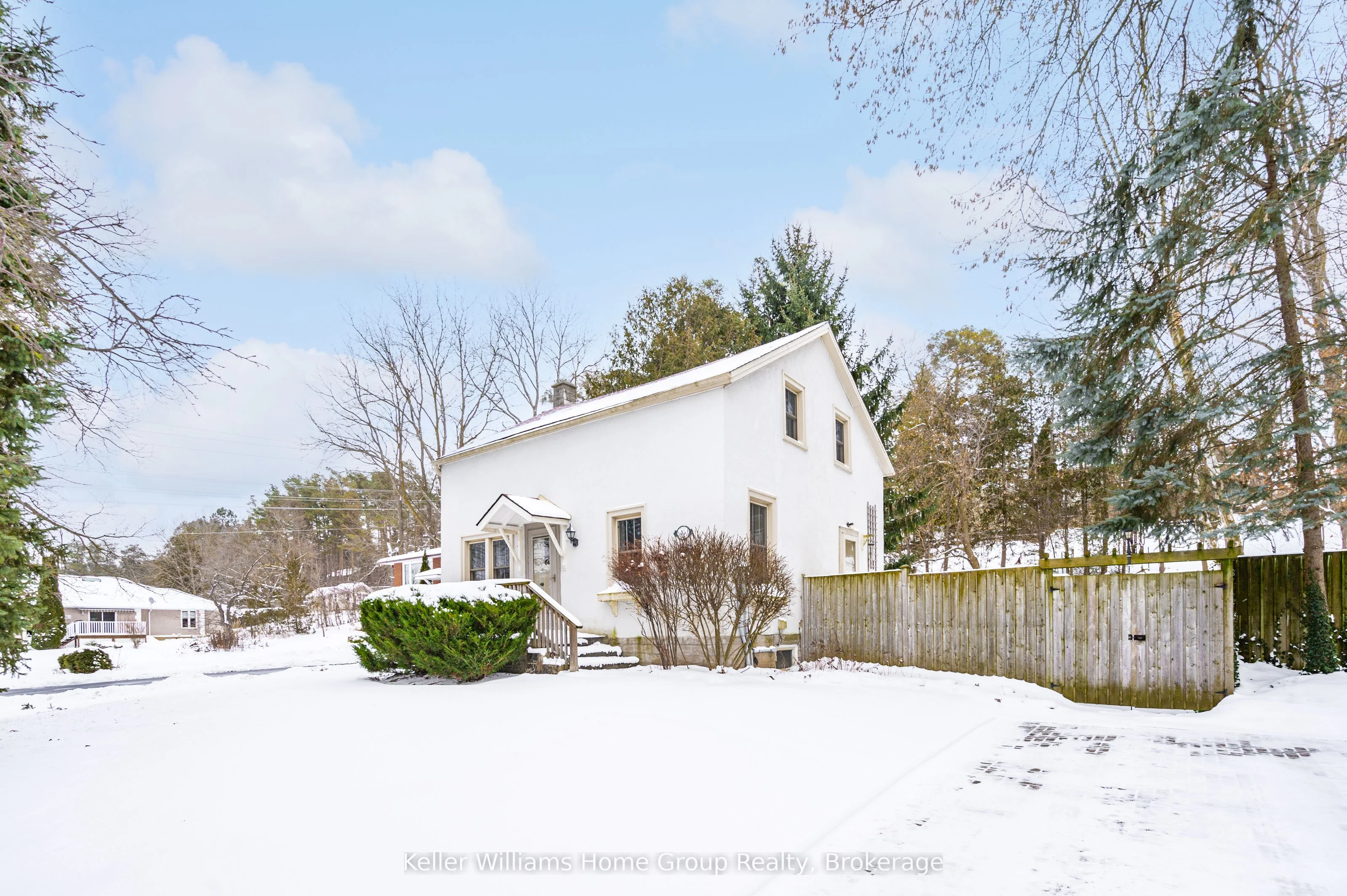 Detached in Centre Wellington