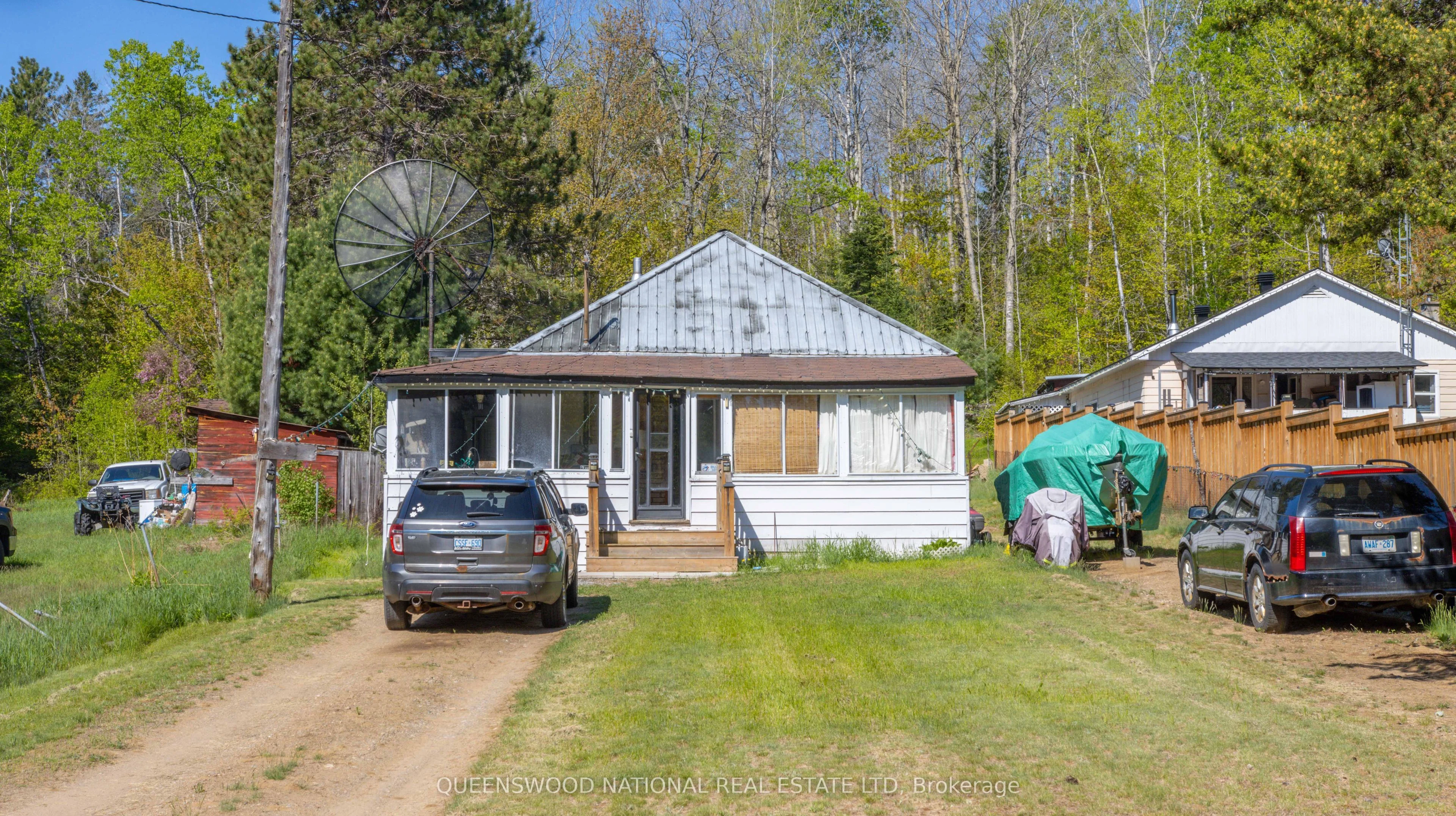 29 Victoria Street, South Algonquin, ON K0J 2C0