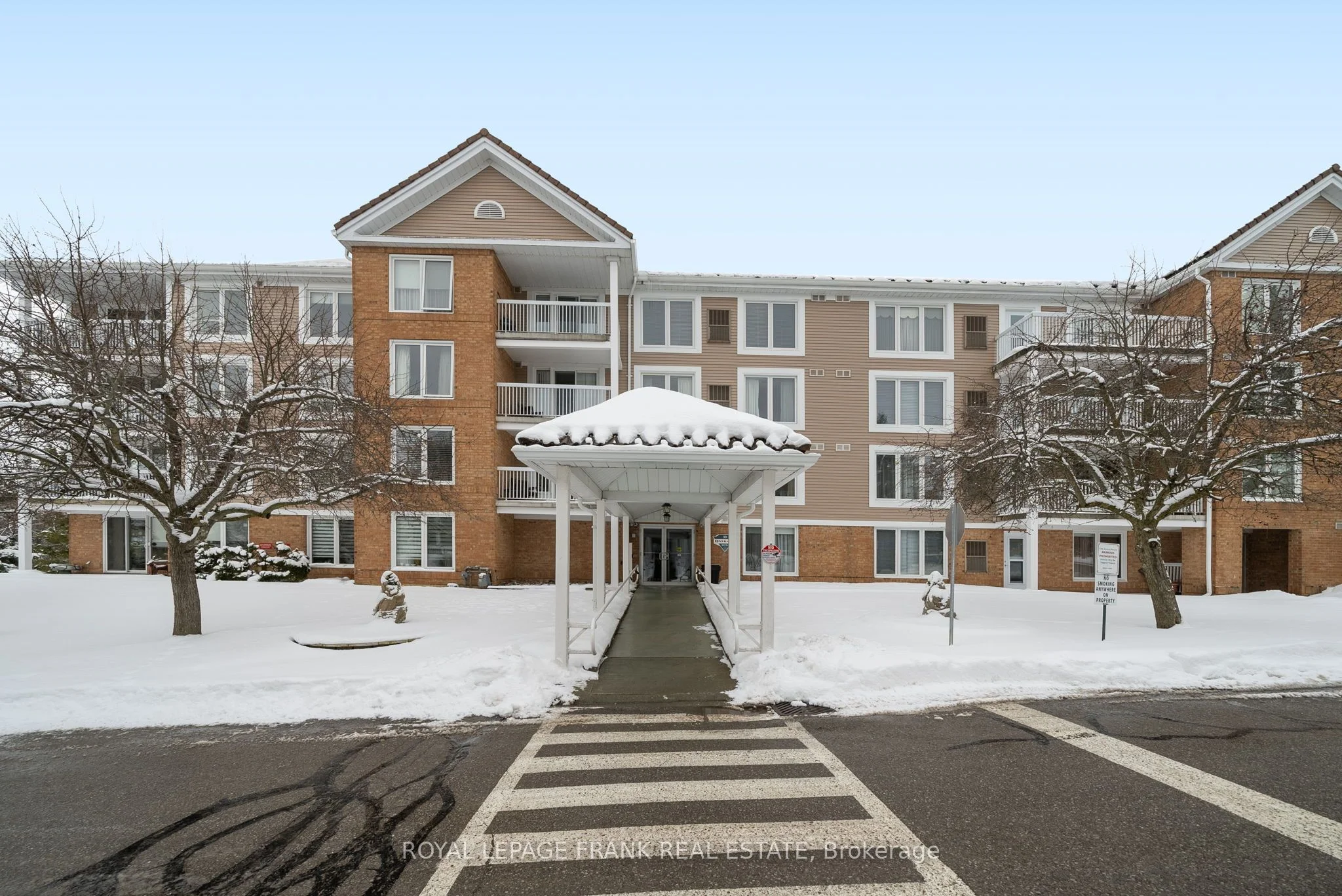 Condo Apartment in Kawartha Lakes