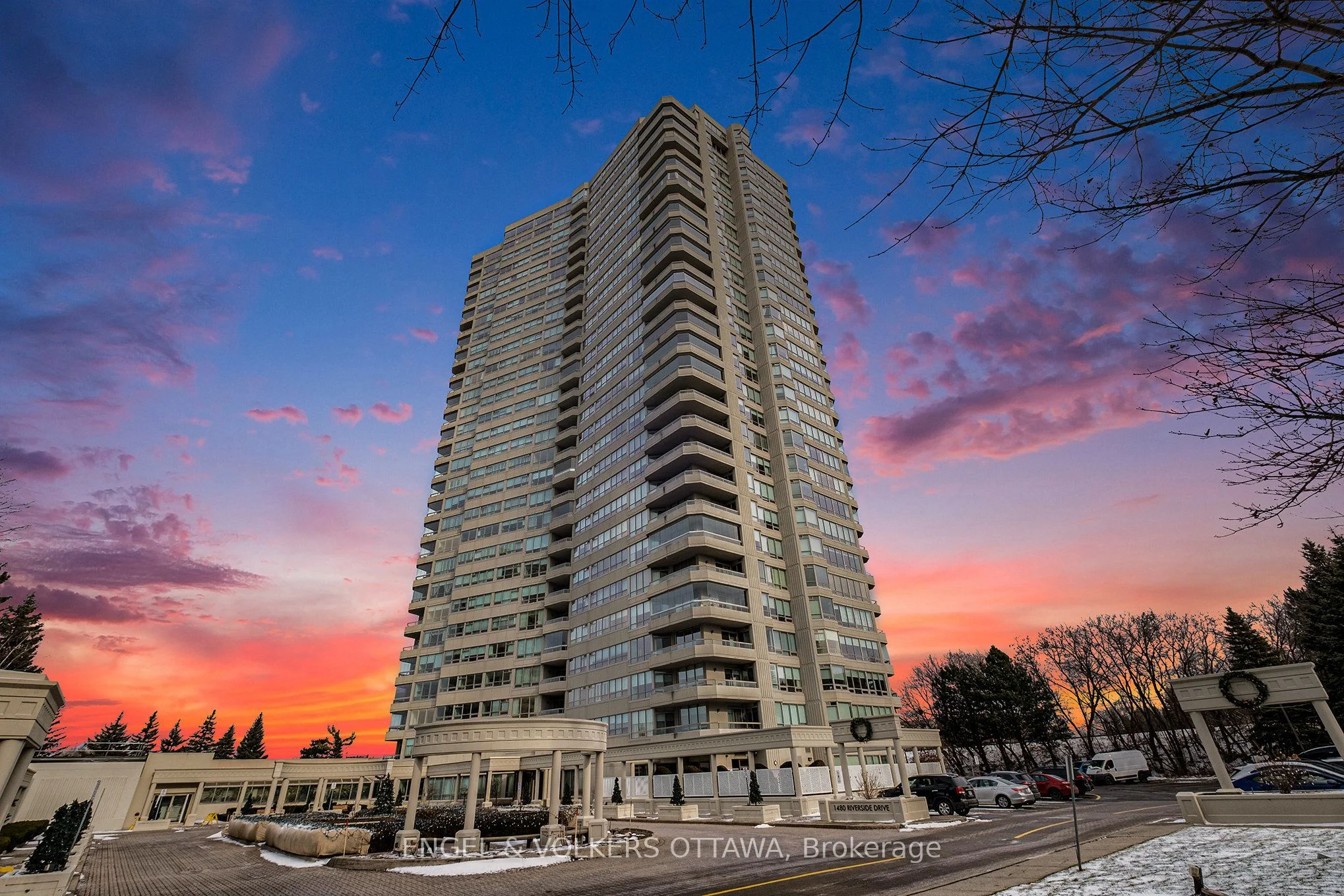 Condo Apartment in Alta Vista and Area